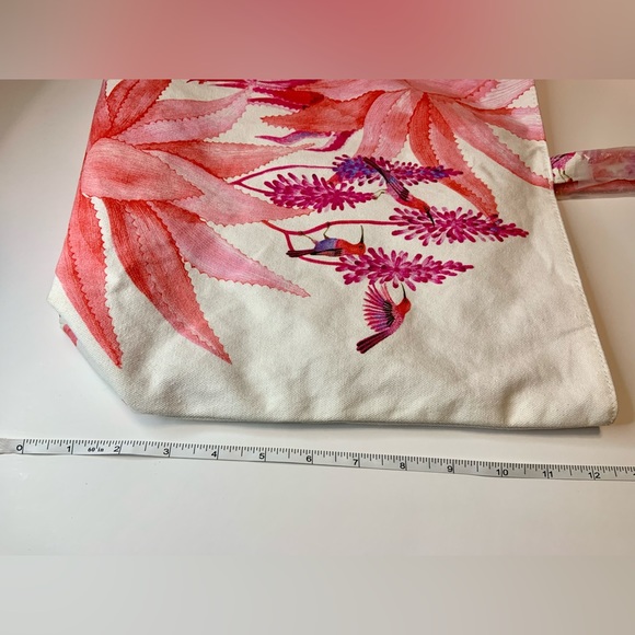 Estee Lauder Pink Floral Hummingbird Large Over Night Travel Shopping Tote Bag - Picture 10 of 12